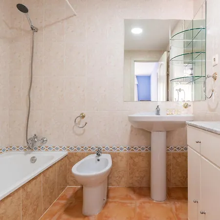 Apartment Wintowinrentals Great Location, Free Parking, Cala Del Moral