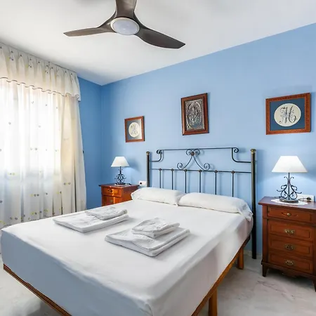 Wintowinrentals Great Location, Free Parking, Cala Del Moral Apartment